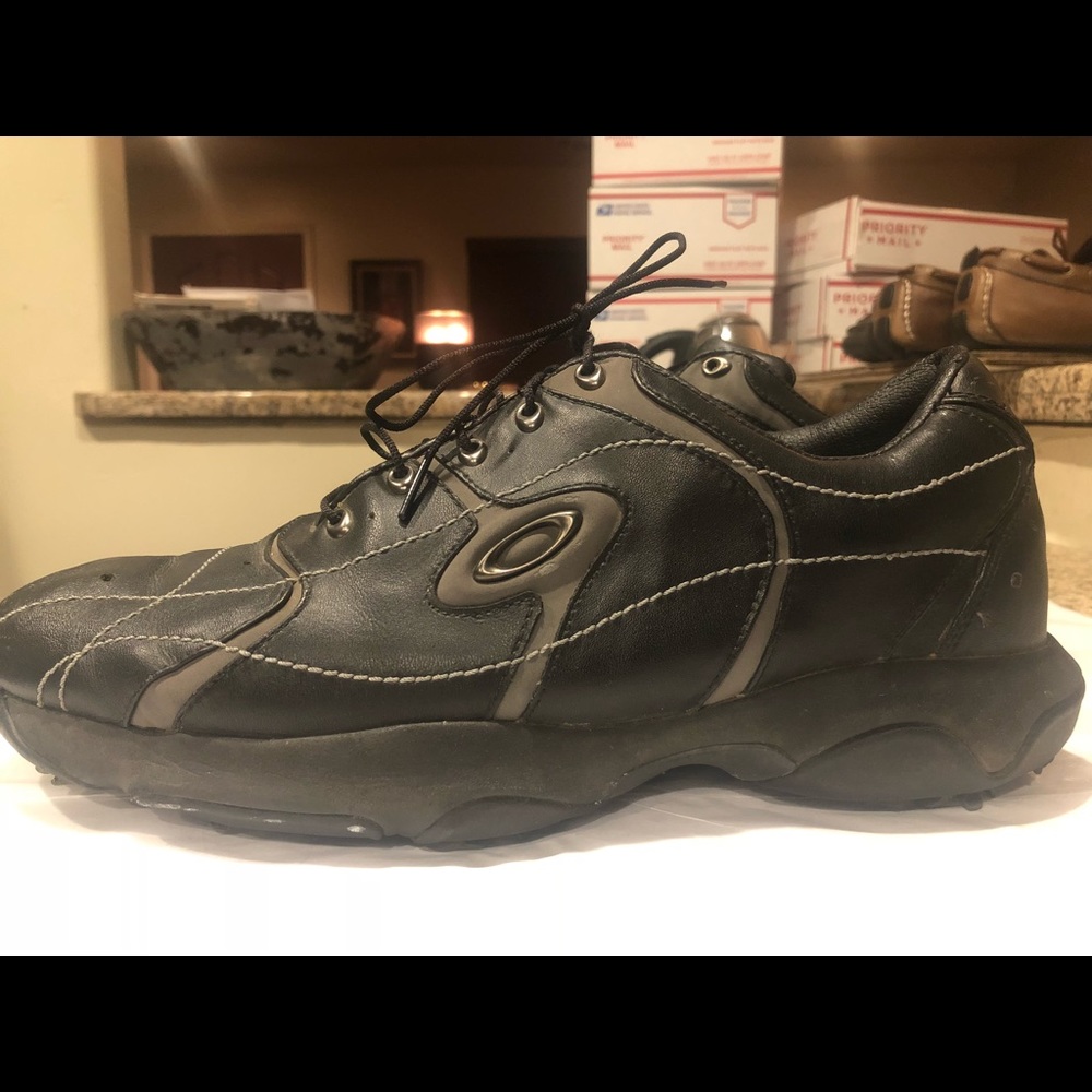Men’s Oakley golf shoes